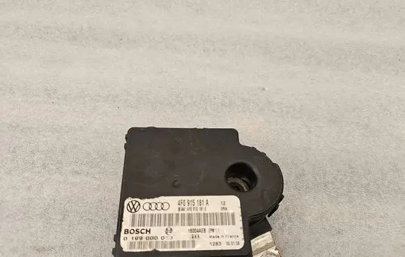 Audi A6 S6 C6 4F Power management control unit 4F0915181A 4F0910181E 0199000013