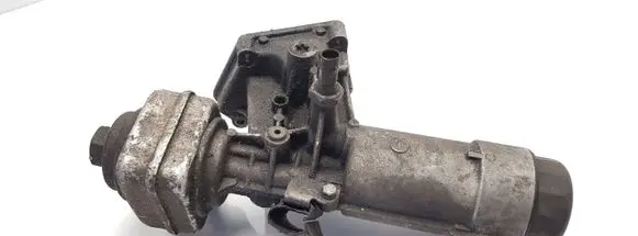 Volkswagen Golf IV Oil filter mounting bracket 038115389