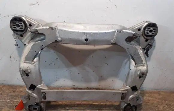 Volkswagen Phaeton Front subframe