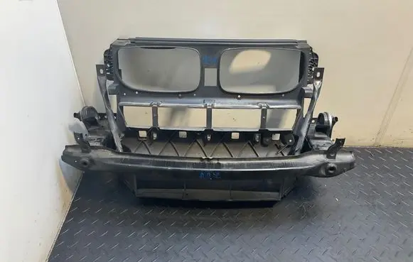 BMW X5 E70 Intercooler air guide/duct channel 7222952 10929480