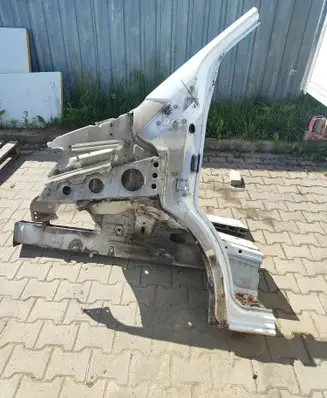 Mercedes-Benz Sprinter W906 Front quarter panel