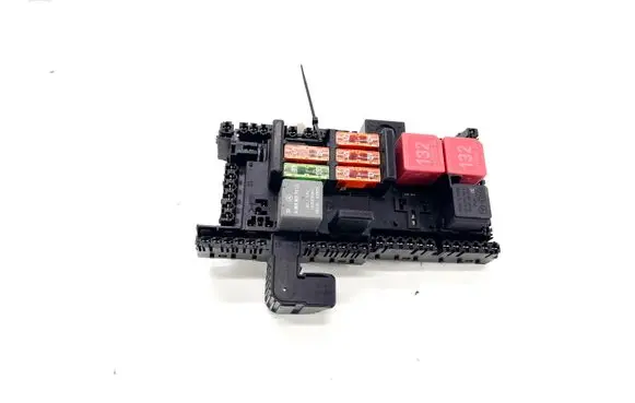 Mercedes-Benz C AMG W205 Fuse box set A2059068501