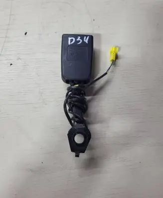Mercedes-Benz C W204 Front seatbelt buckle A2048602469 340432600409