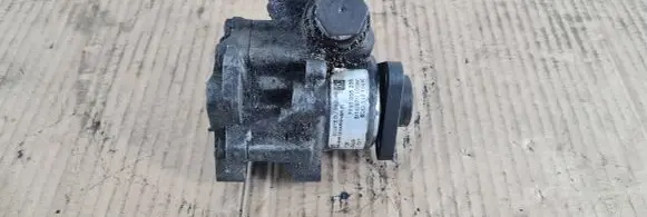 Volkswagen PASSAT B5 Power steering pump 8D0145156K 7691955235 3414971100AT