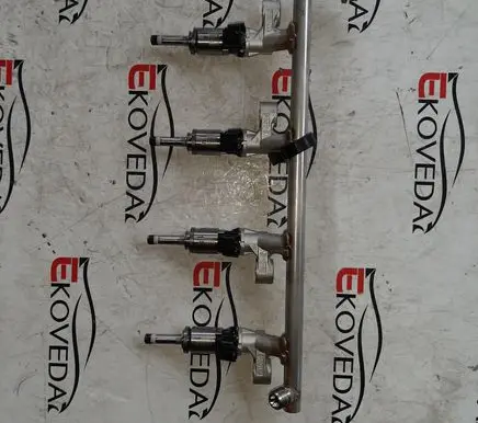 Mazda 3 III Fuel injection system set P50113250 P50113150