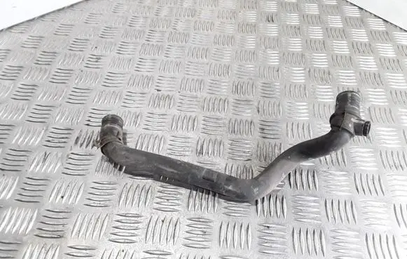 Volvo V50 Engine coolant pipe/hose