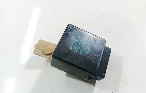 Subaru Legacy Window wiper relay RK0098