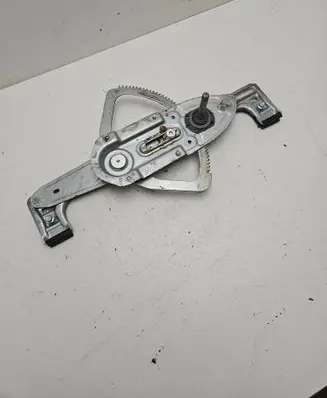Ford C-MAX I Rear window lifting mechanism without motor E521F