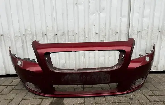 Volvo V50 Front bumper 31202705 30744912 BP8BB
