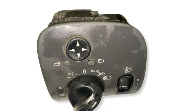 Mercedes-Benz C W203 Light switch A2035450604