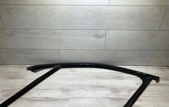 BMW X2 F39 Front door glass trim molding 7420807
