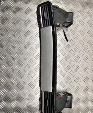 Volkswagen Touareg II Panel trim 7P1857190A