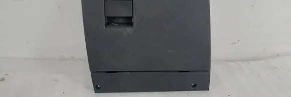 Glove box