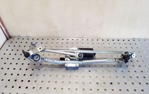 BMW 3 E90 E91 Front wiper linkage 7161710 693578101 40496012V