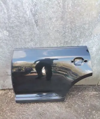 Porsche Cayenne (9PA) Rear door