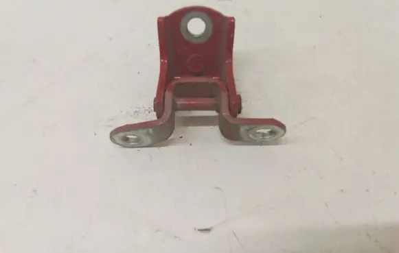 Nissan Note (E11) Rear door upper hinge ES78
