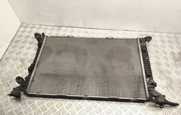 Audi S5 Facelift Coolant radiator 777162 8K0121251AH VPCTBH8005NB