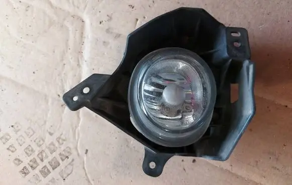 Mazda 2 Front fog light DR6151680