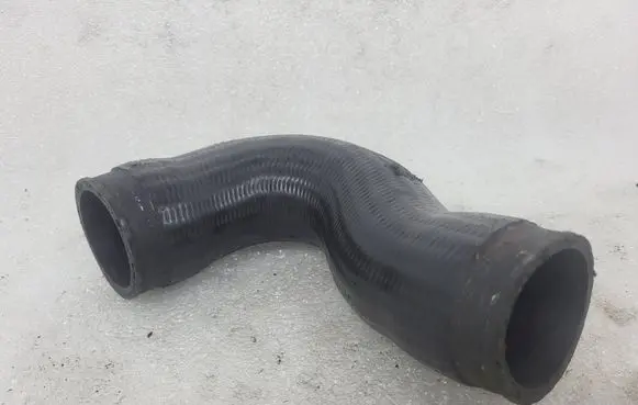 Toyota Avensis T250 Intercooler hose/pipe