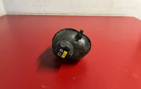 BMW X3 G01 Coolant expansion tank/reservoir 8610661 17138610661