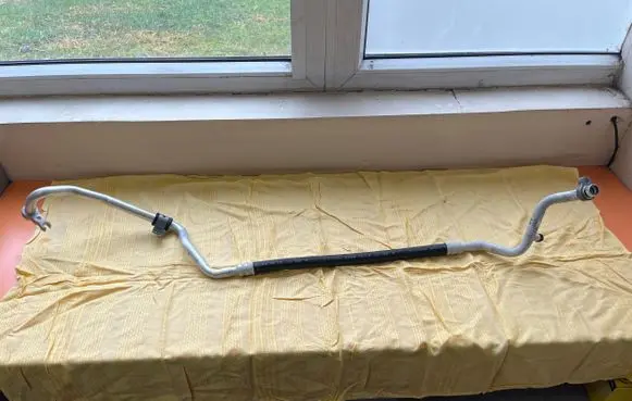 Subaru Forester SK Air conditioning (A/C) pipe/hose