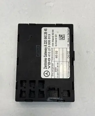 Mercedes-Benz S W220 Gateway control module A2205402645 410213005013