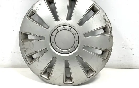 Mercedes-Benz Vito Viano W639 R16 wheel hub/cap/trim 