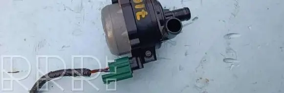 Renault Master III Water pump 210109597R 0641001520 95529436