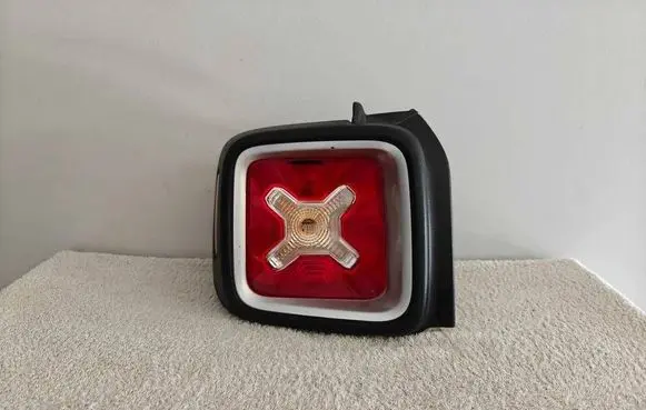 Rear/tail lights