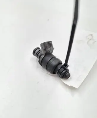 Audi A3 S3 A3 Sportback 8P Fuel injector 06A906031BT