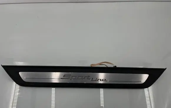 BMW 5 G30 G31 G38 Front sill trim cover 7405774 00000805 BS000006902