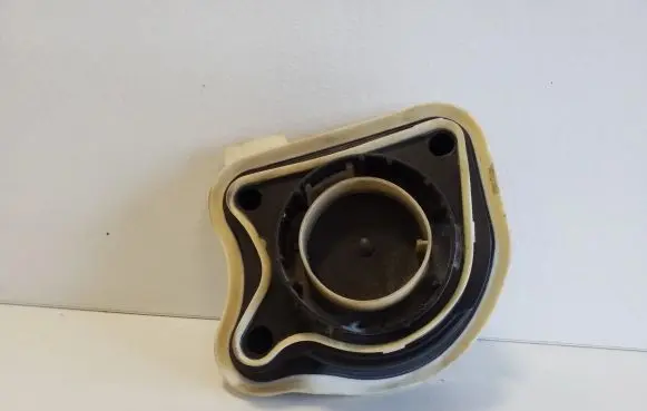 Opel Grandland X Other engine bay part 9811264280