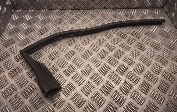 Mercedes-Benz E W212 Engine compartment rubber A2126280598
