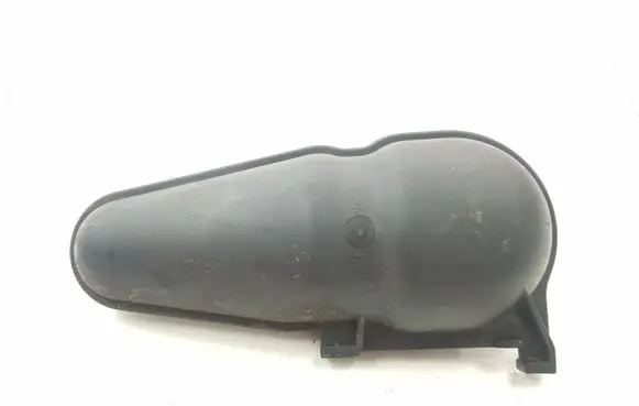 Vacuum air tank