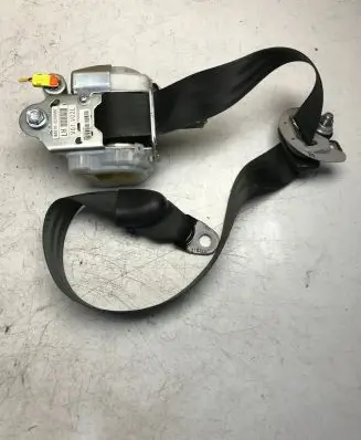 Hyundai i40 Front seatbelt 888103Z000RY