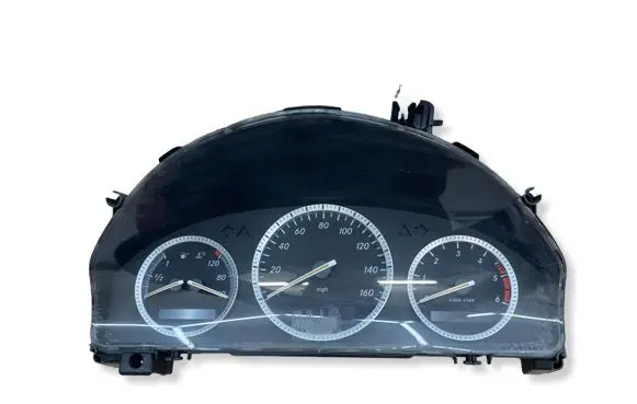 Mercedes-Benz C W204 Speedometer (instrument cluster) A2C53245324