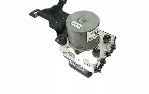 Hyundai Veloster ABS Pump 589202V200