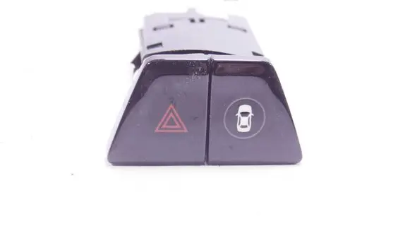 BMW 5 G30 G31 G38 Hazard light switch 6993047 3474320104