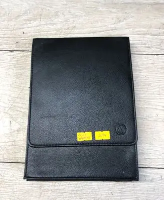 Volkswagen Golf VII Owners service history hand book 