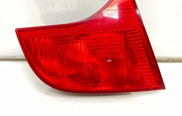 Audi A4 S4 B7 8E 8H Tailgate rear/tail lights 8E9945093