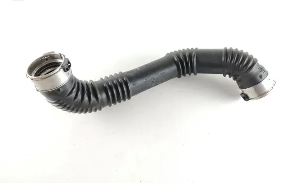 Mercedes-Benz CLA C118 X118 Intercooler hose/pipe A2475200001