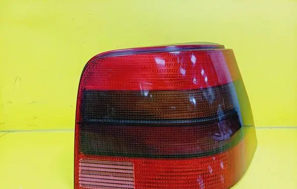 Volkswagen Golf IV Rear/tail lights 1J6945112S