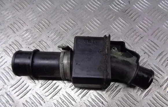 Nissan Note (E11) Turbo air intake inlet pipe/hose 8200375342
