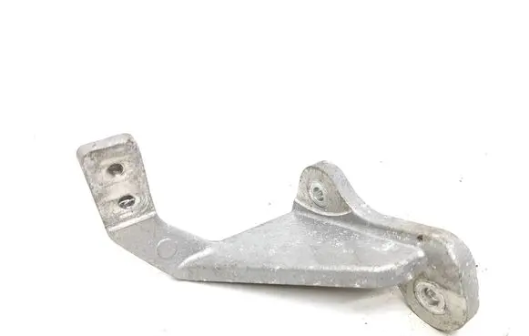 Maserati Ghibli Engine mounting bracket 670003852