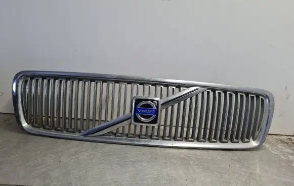 Volvo V70 Front grill 8659875