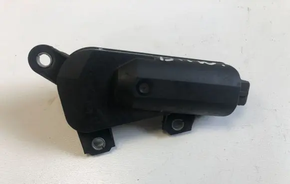 BMW 3 E90 E91 Other engine part 7511383