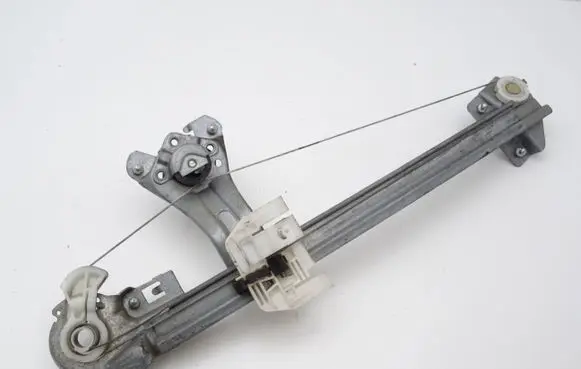 Peugeot 206 Rear door manual window regulator 9623109780