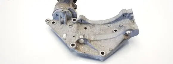 Peugeot 407 Generator/alternator bracket 9682367380