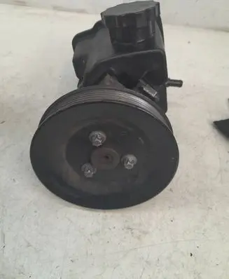 Mercedes-Benz Vito Viano W639 Power steering pump 0034667101