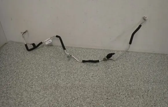 Hyundai Accent Air conditioning (A/C) pipe/hose